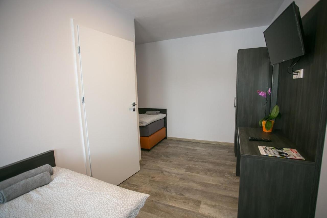 Apartments A7 Hambourg Extérieur photo