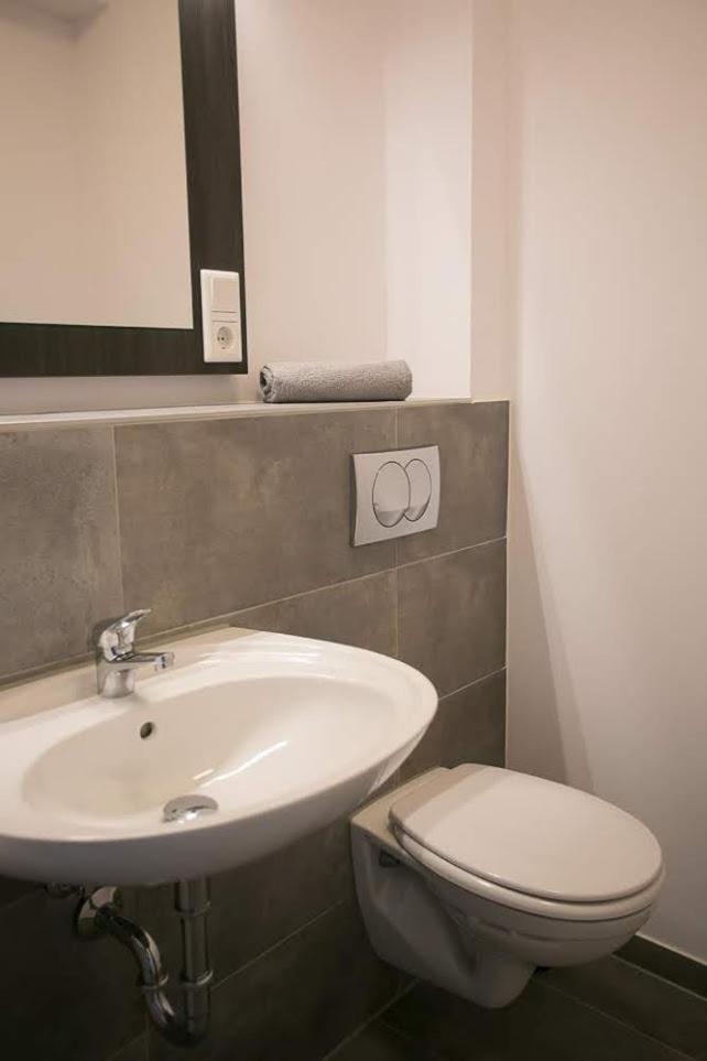 Apartments A7 Hambourg Extérieur photo
